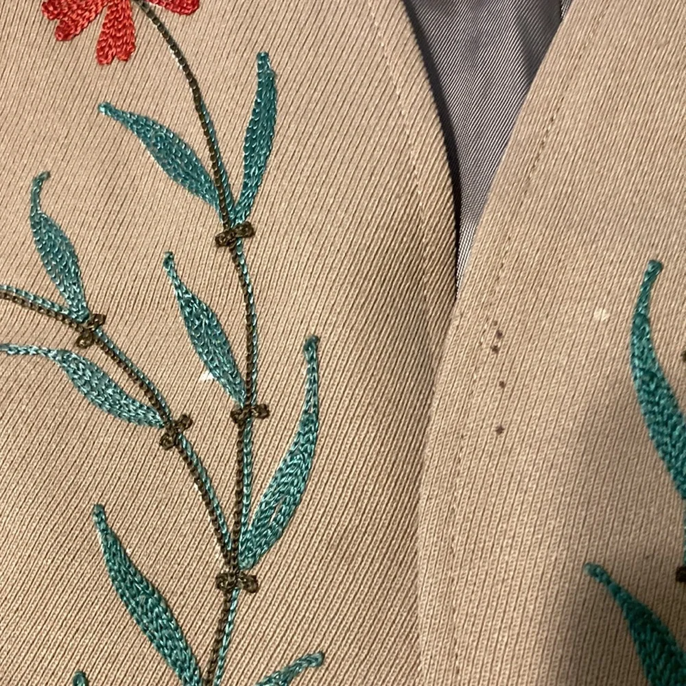 H Bar C Ranchwear Tan Embroidered Western Vest - Picture 3 of 6